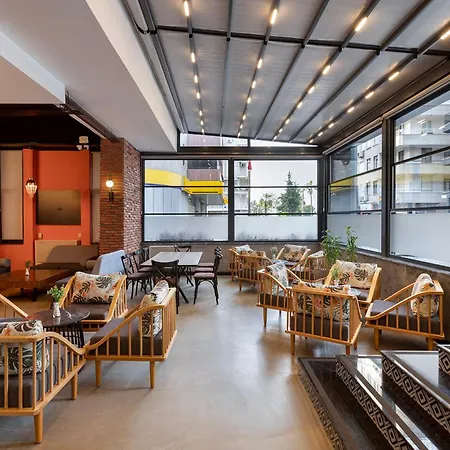 Afflon Loft 3*